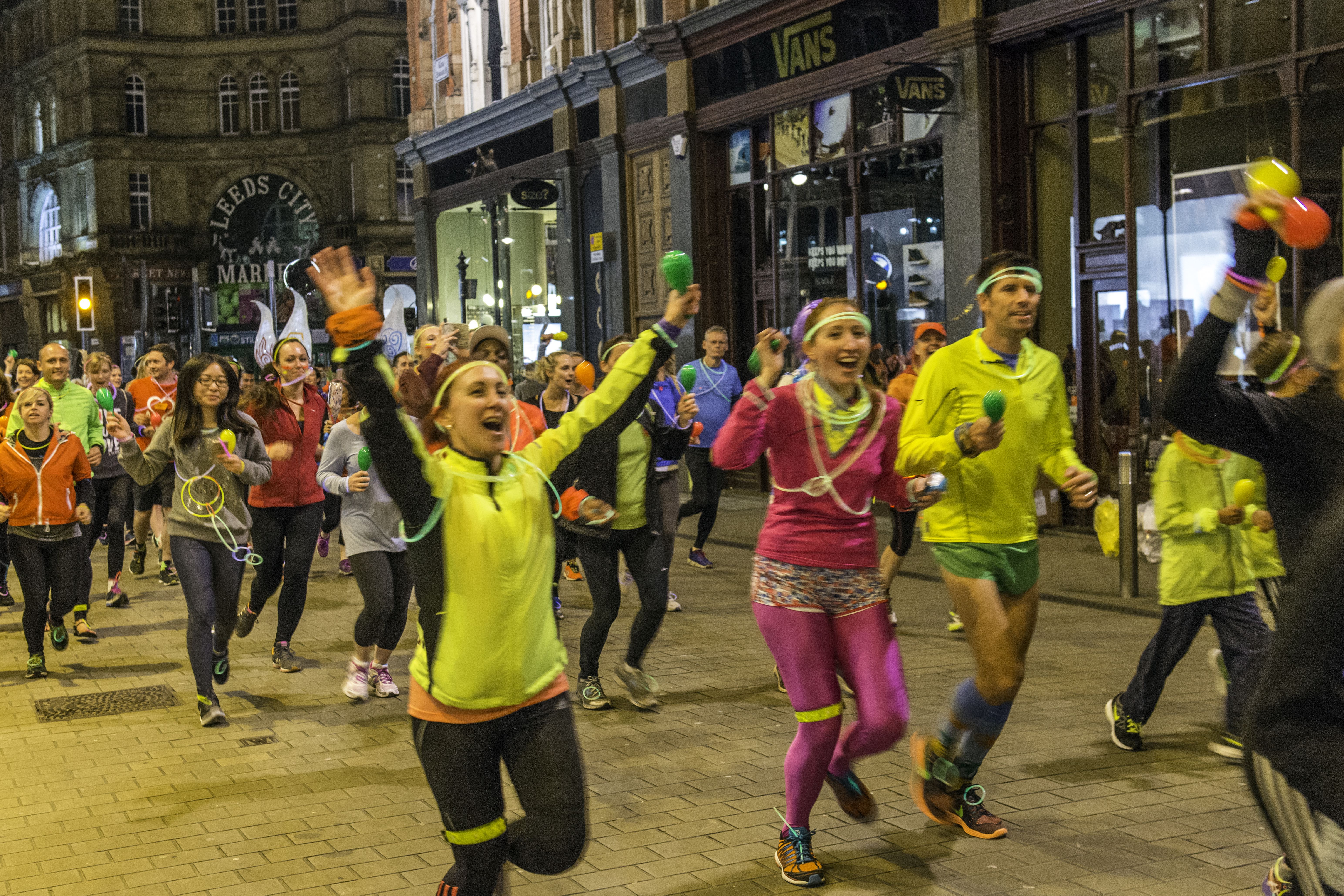 light night leeds art runs, veggie runners light night